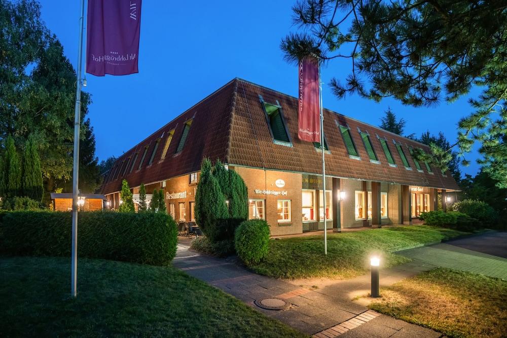 Alt Lohbruegger Hof Hotel Hamburg Exterior photo