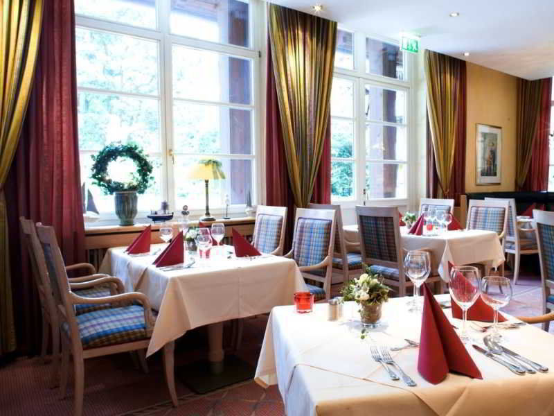 Alt Lohbruegger Hof Hotel Hamburg Exterior photo